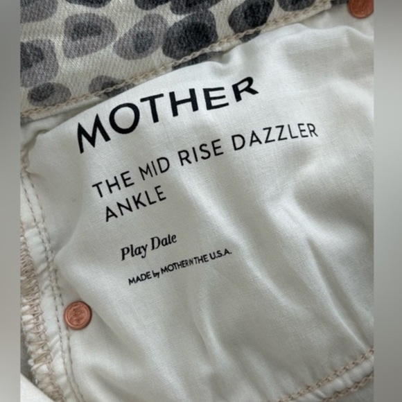 MOTHER The Mid Rise Dazzler Ankle Jean in Playdate Snow Leopard Print Size 32 - Picture 5 of 7